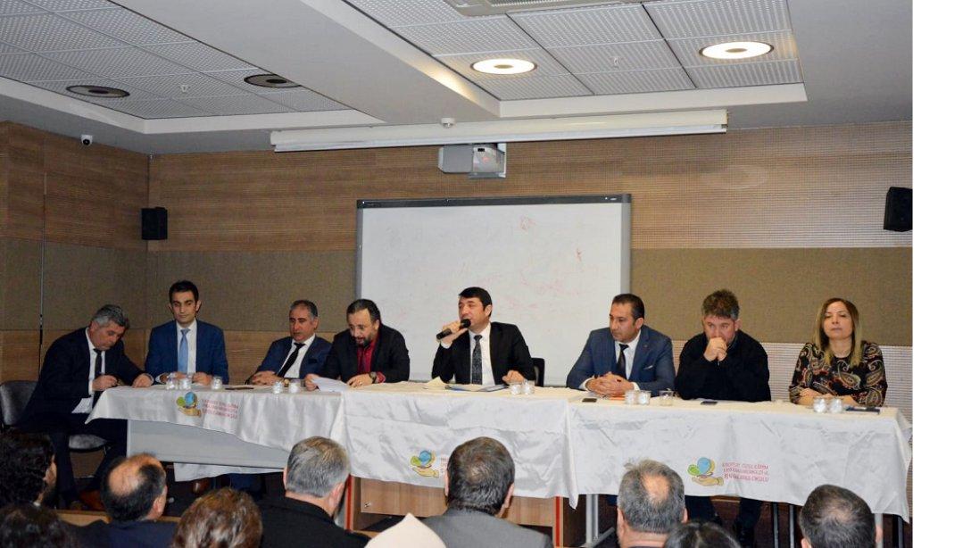 Esenyurt'ta İkinci Dönem Müdürler Toplantısı, İlçe Milli Eğitim Müdürü Beşli'nin Başkanlığında Gerçekleşti