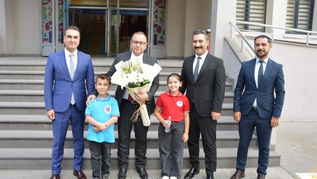 KAYMAKAMIMIZ OKULLARIMIZI ZİYARET ETTİ